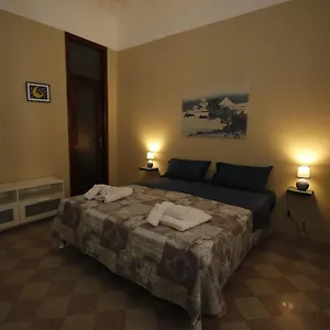 https://casa-chrilu.sicilyhotelsitaly.net